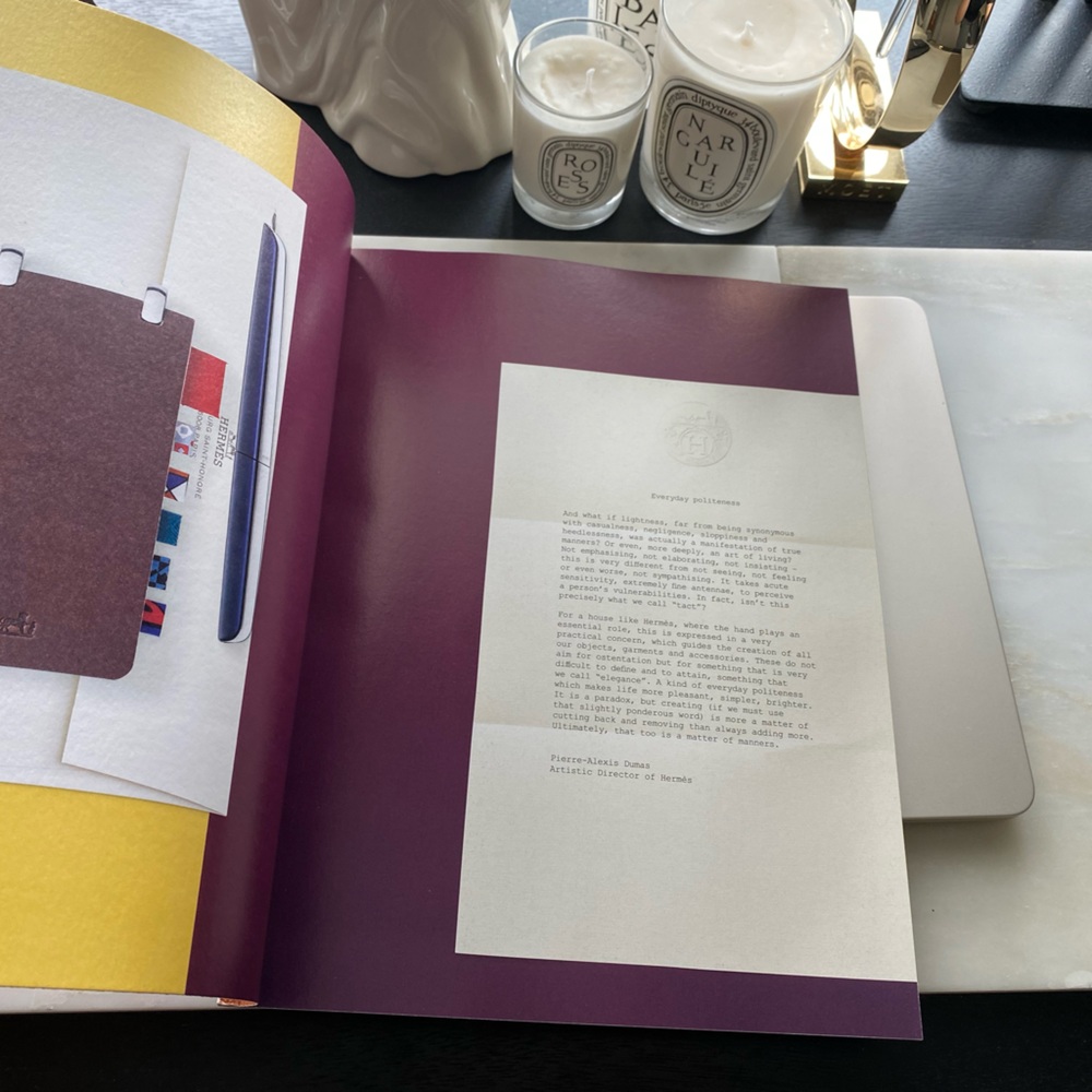 HERMES BOOK - Picture 2 of 7